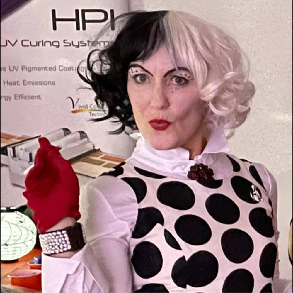 Meet your Posher, Elizabeth